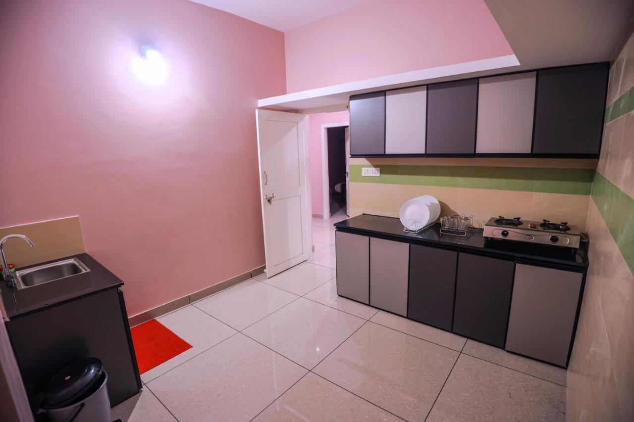 ビサーリー Zanbaq Residencyアパートホテル エクステリア 写真